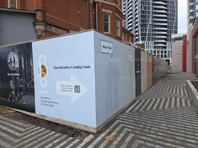 Exterior Signage Photo